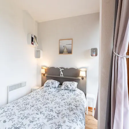 Apartment Apt In Chamrousse, Near Ski Slope